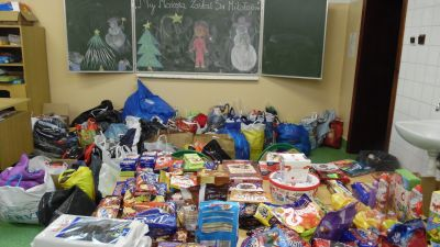 zbiórka darów w ramach akcji „I Ty możesz zostać świętym Mikołajem”